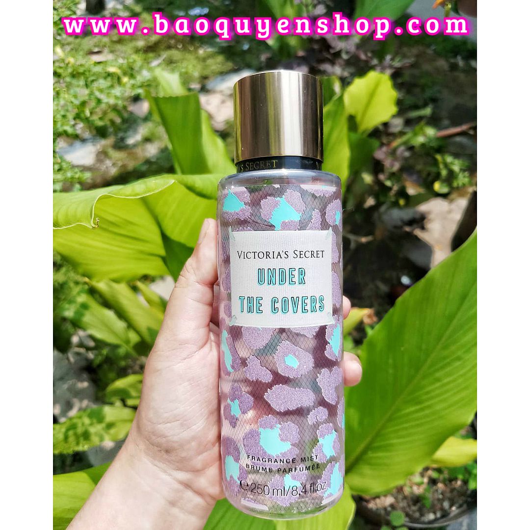 Xịt thơm mist tông nước hoa Victoria’s Secret Under The Covers 250mL